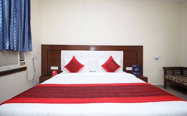 OYO 6495 Hotel Eden Greens