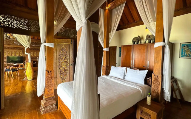 Villa Borobudur Resort
