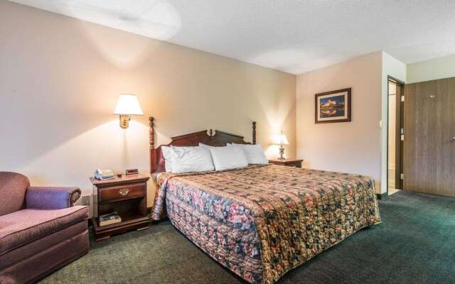 Quality Inn & Suites Manitou Springs at Pikes Peak