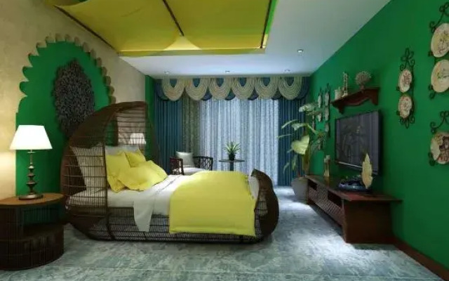 Lushan Wei'ai Theme Hotel