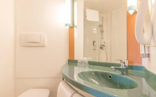 ibis Geneve Aeroport