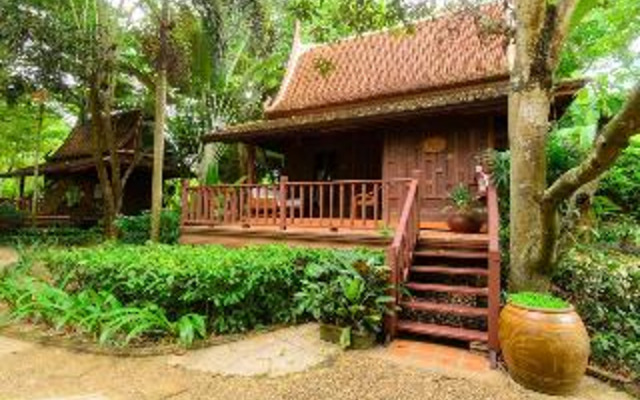 Petchvarin Resort and Spa