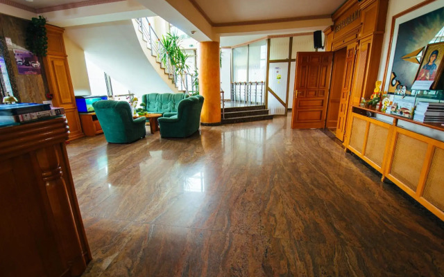 Hotel Kristal Palas