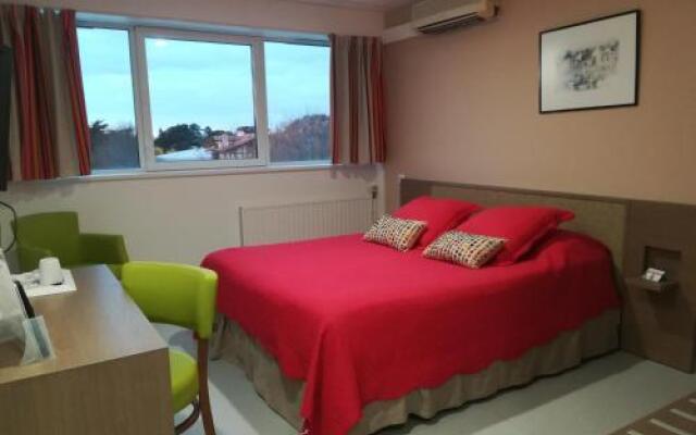 Hotel Biarritz Atlantique - Lycée Hotelier - Management School