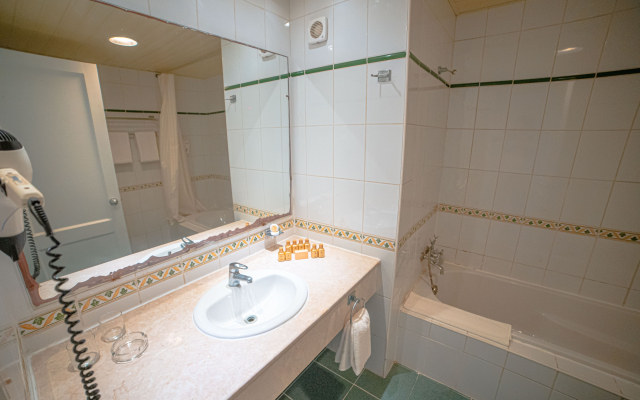 Grand Memories Cayo Largo Hotel