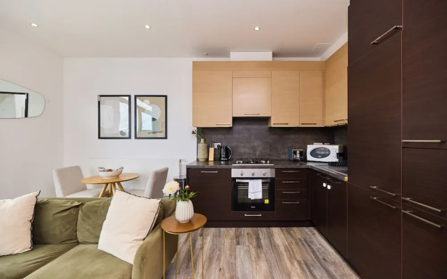 Manor Park One-Bed Escape