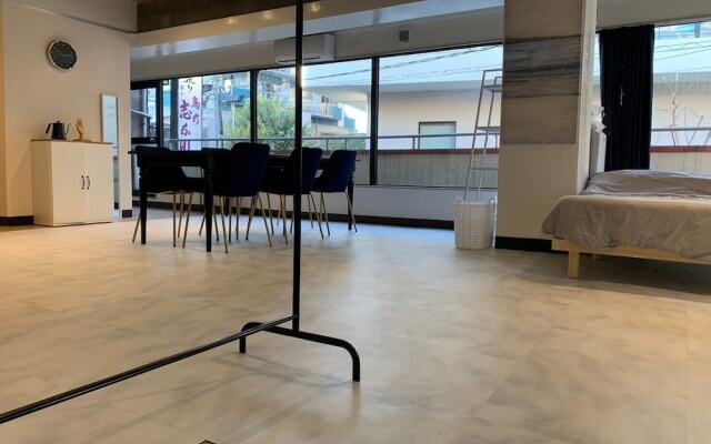 Spacious Studio West Shinjuku