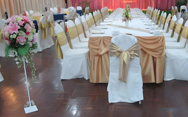 Lopburi Inn