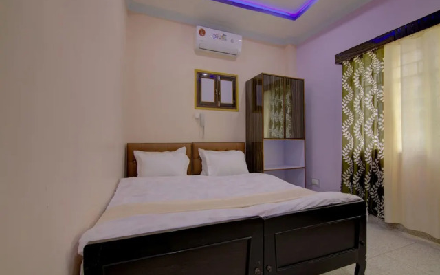 OYO 13152 Bosu Dhara Lodge