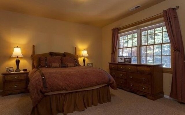 Kings Court Vacation Rental By Redawning