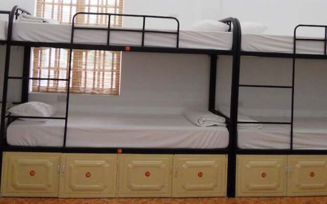 The Long Hotel Ninh Binh