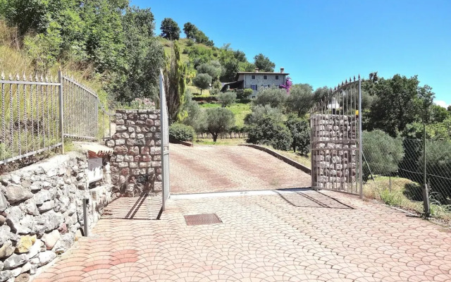 Apartment With Pool Ai Pignoi 1st floor