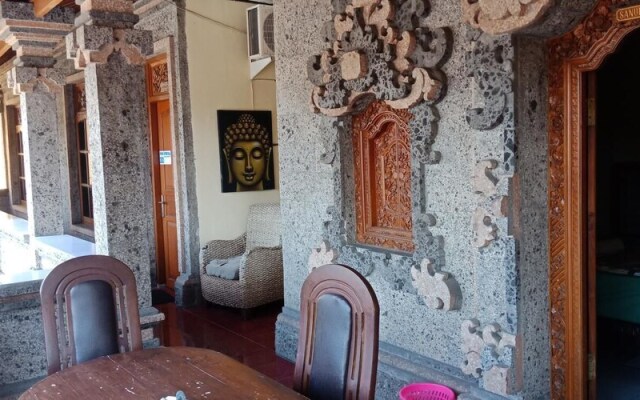 Rori Homestay