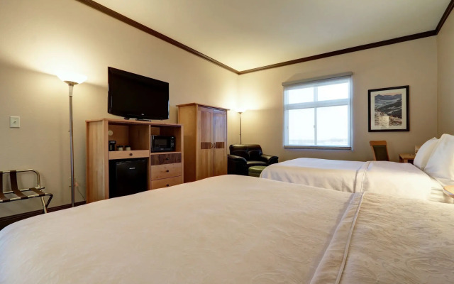 Dimond Center Hotel