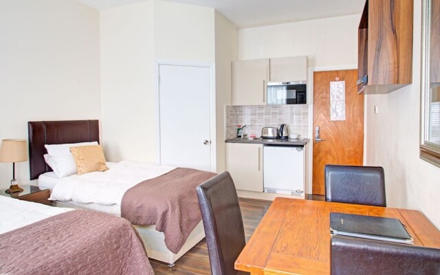 Elegant Apartment in London near Thames River