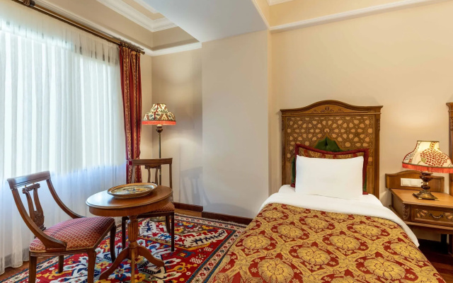 Sultanhan Hotel - Special Class