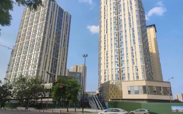My House Apartment (Chengdu Station Zoo Branch)