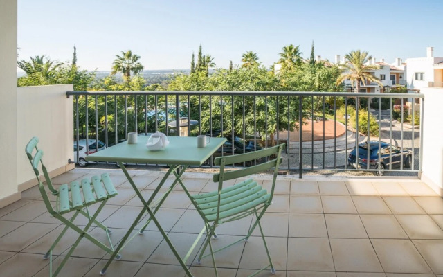 Three-bed Portim o Townhouse by Ideal Homes