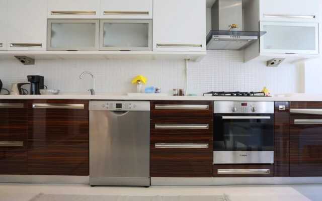 Modern Cozy Flat With Central Location in Sisli