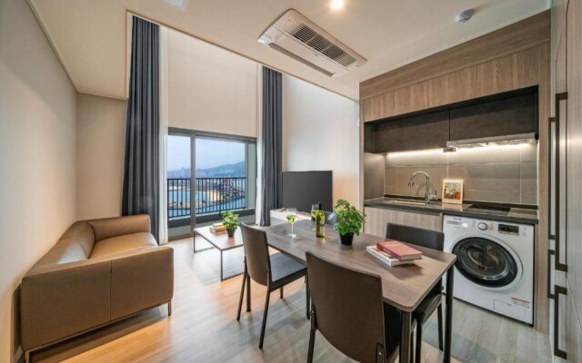 Sokcho I Park Suite Hotel and Residence