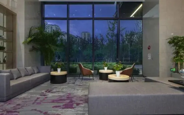 Lavande Hotel (Tianjin Zhongxin Ecological City Jijing Tiandi Branch)