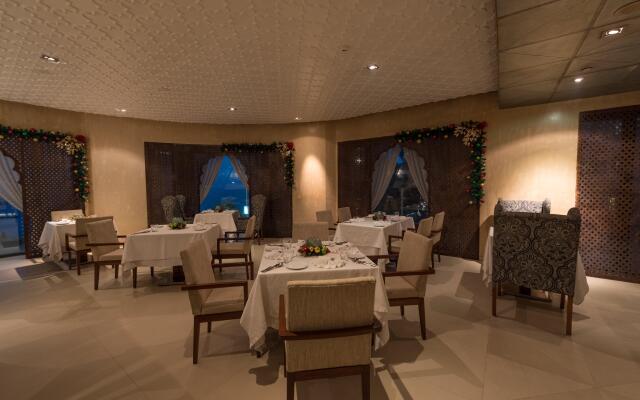 InterContinental Marine Drive Mumbai by IHG