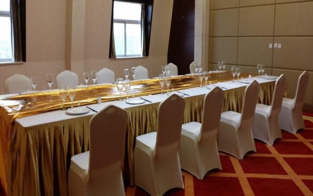 Inzone  Garland  Hotel Taian