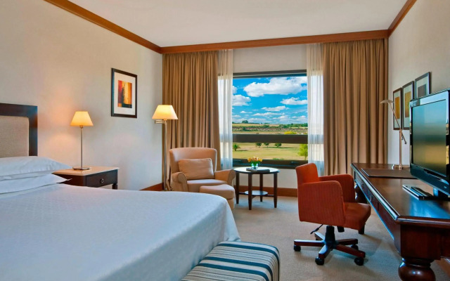 Sheraton Colonia Golf & Spa Resort