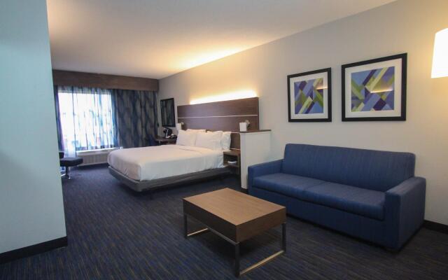 Holiday Inn Express Hotel & Suites Charleston-North, an IHG Hotel