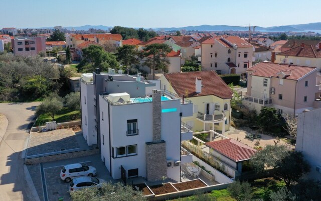 Rooftop pool & terrace - Villa Bellavista