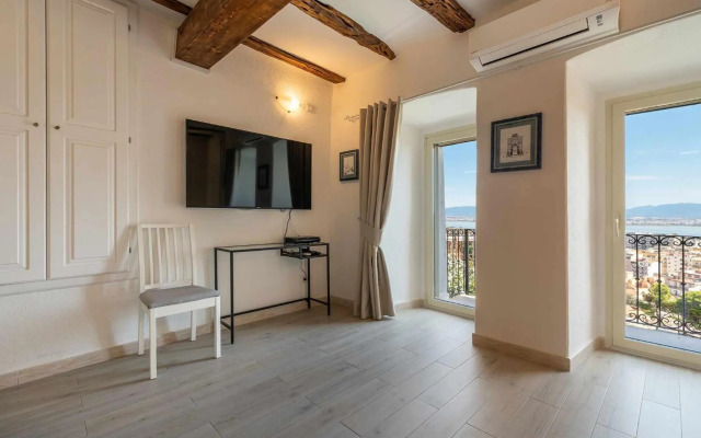 Karalis Relais Appartamento privato con Jacuzzi