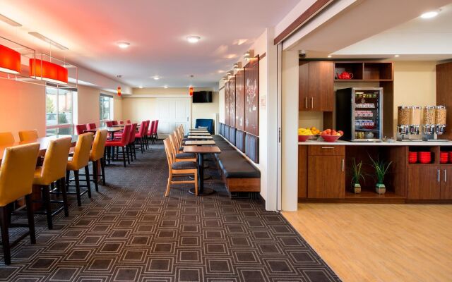 Towneplace Suites by Marriott Red Deer