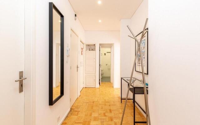 Feel Porto Stylish Flat II