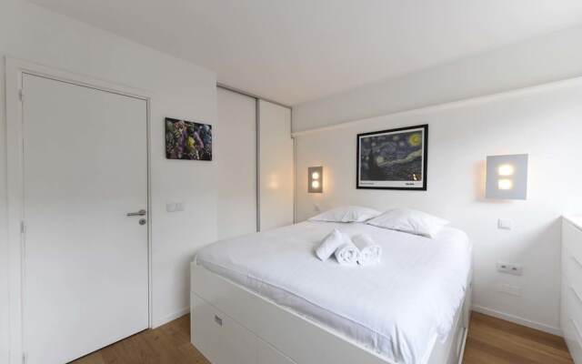 Family apartment near Montparnasse