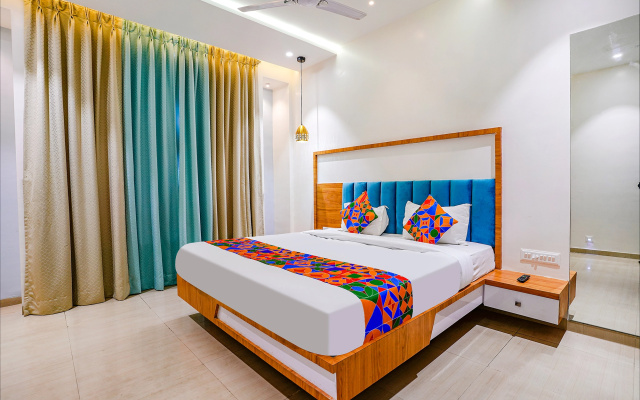 Fabhotel Kesar Inn
