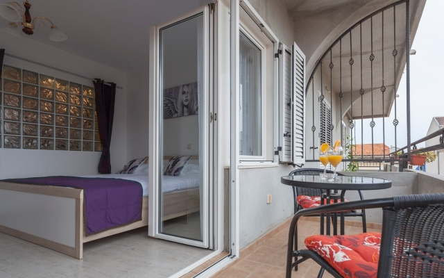 Apartment Old Stone: A2 Sukosan, Zadar riviera