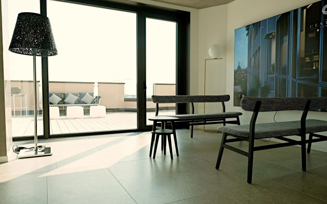 San Babila Modern Apartment