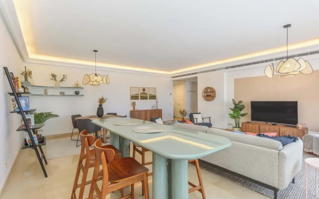 Mundo - 2 BR Apartment at Saifi Village