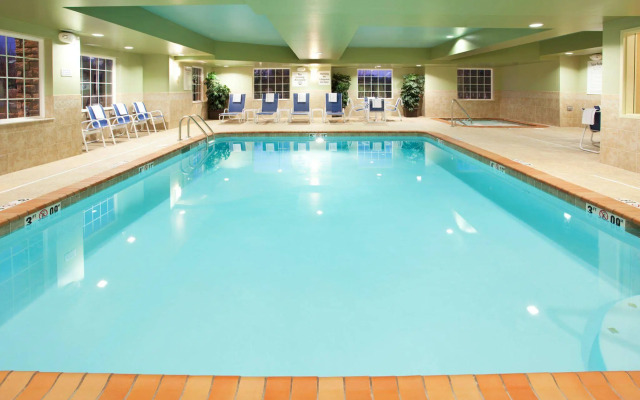 Holiday Inn Express Columbus-Dublin by IHG