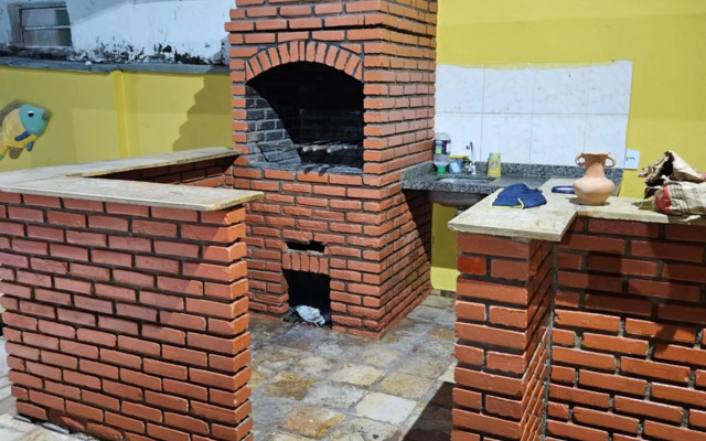 Apartamento 06 - na Praia do Futuro com piscina.