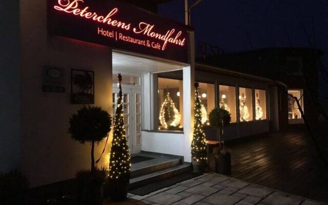 Hotel Peterchens Mondfahrt