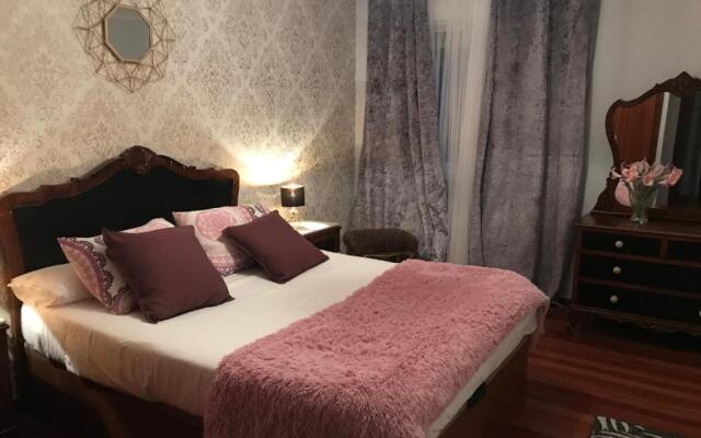 apartamento con amplia terraza cerca del hospital clínico