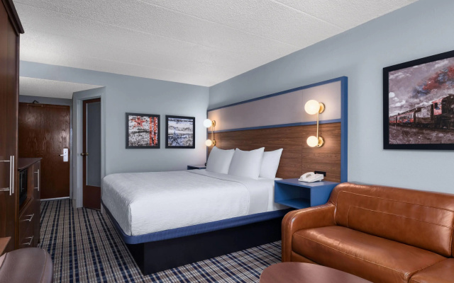 AmericInn by Wyndham Madison West