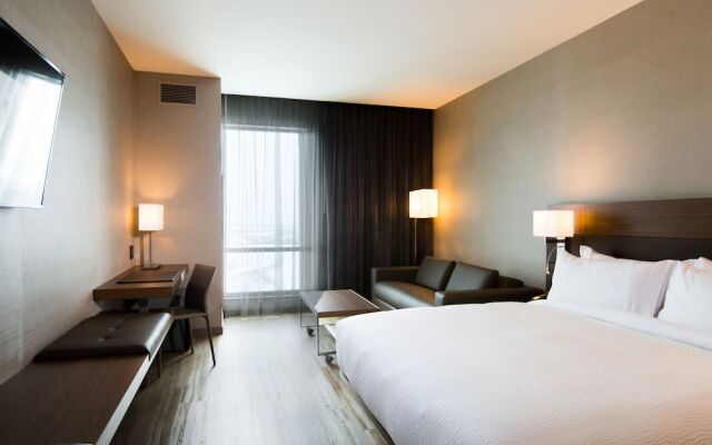 AC Hotel Cincinnati at Liberty Center