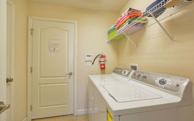 The Shire 4 Bedroom House w Pool - 4704TS