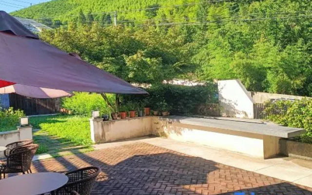 Jishan Jishui B&B