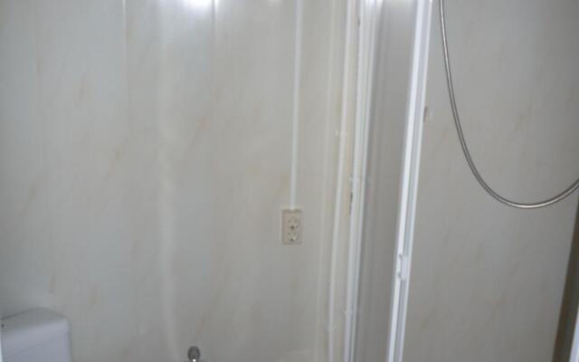 Усадьба Уваринка