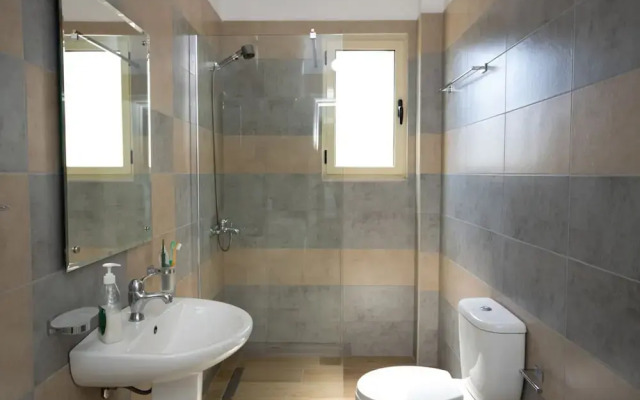 Central Seaview Apartment