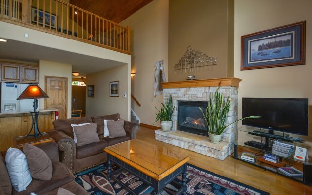 Amazing Overlook 3 Bedroom Townhome