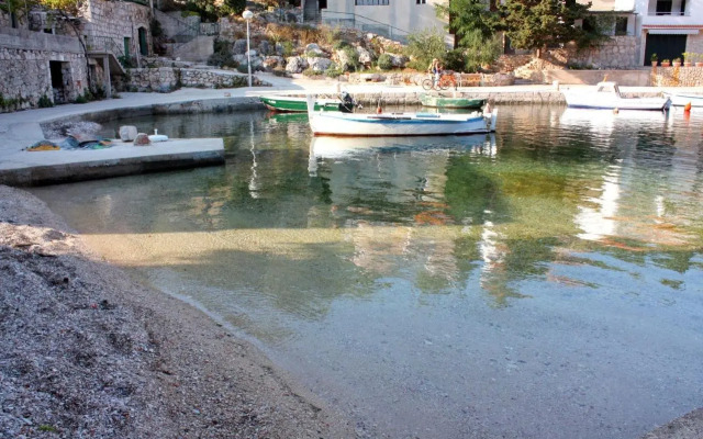 Apartments by the sea Basina, Hvar - 9673